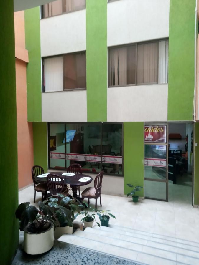 Hotel Del Parque Velez Exteriör bild